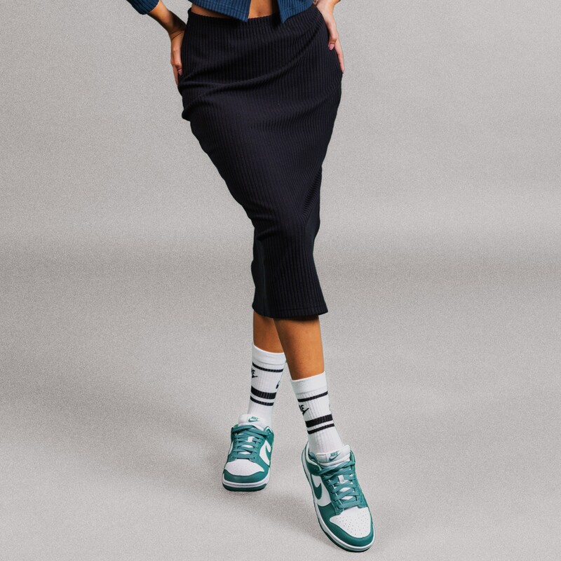 <center><b>ДОЛЕН ДЕЛ</center></b></br>