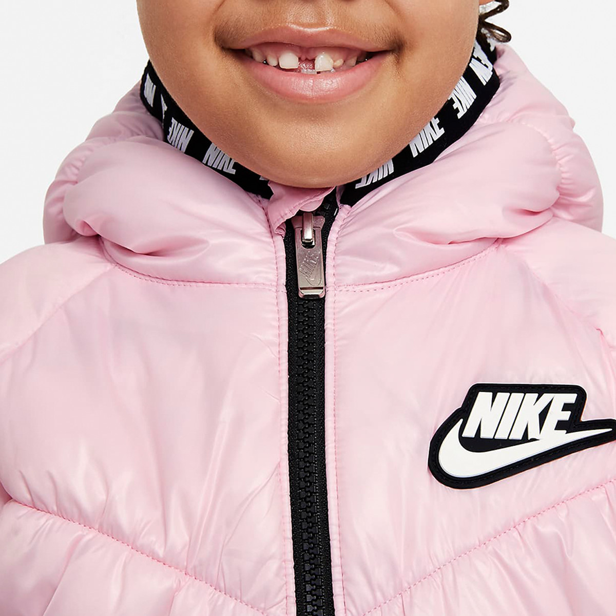 NIKE Јакна Chevron 