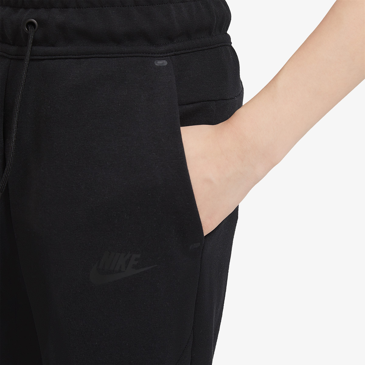 NIKE Долен дел тренерки Sportswear Tech 