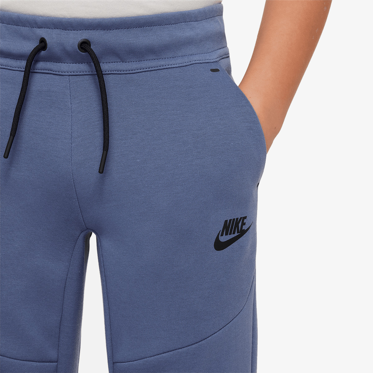 NIKE Долен дел тренерки Sportswear Tech 