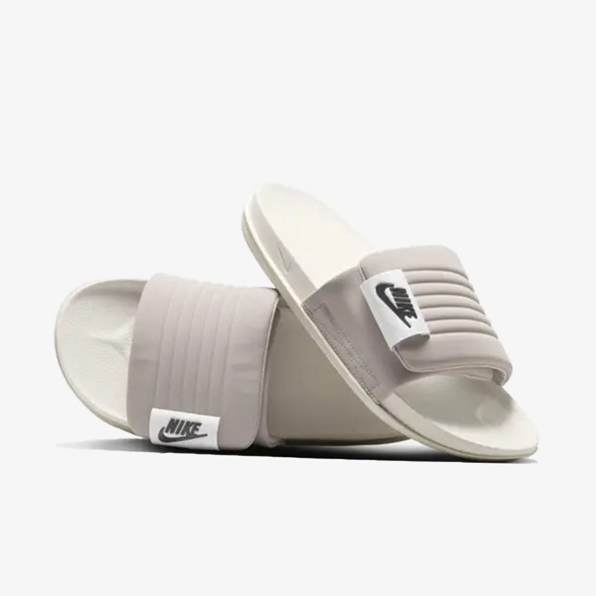 Nike OffCourt Rregulloni pantoflat
