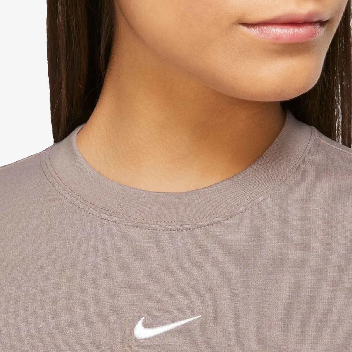 Nike Sportswear Essential Dress