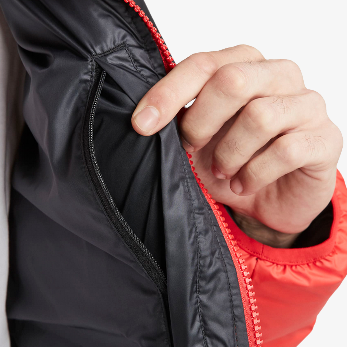 Xhaketë Nike Storm-FIT Windrunner