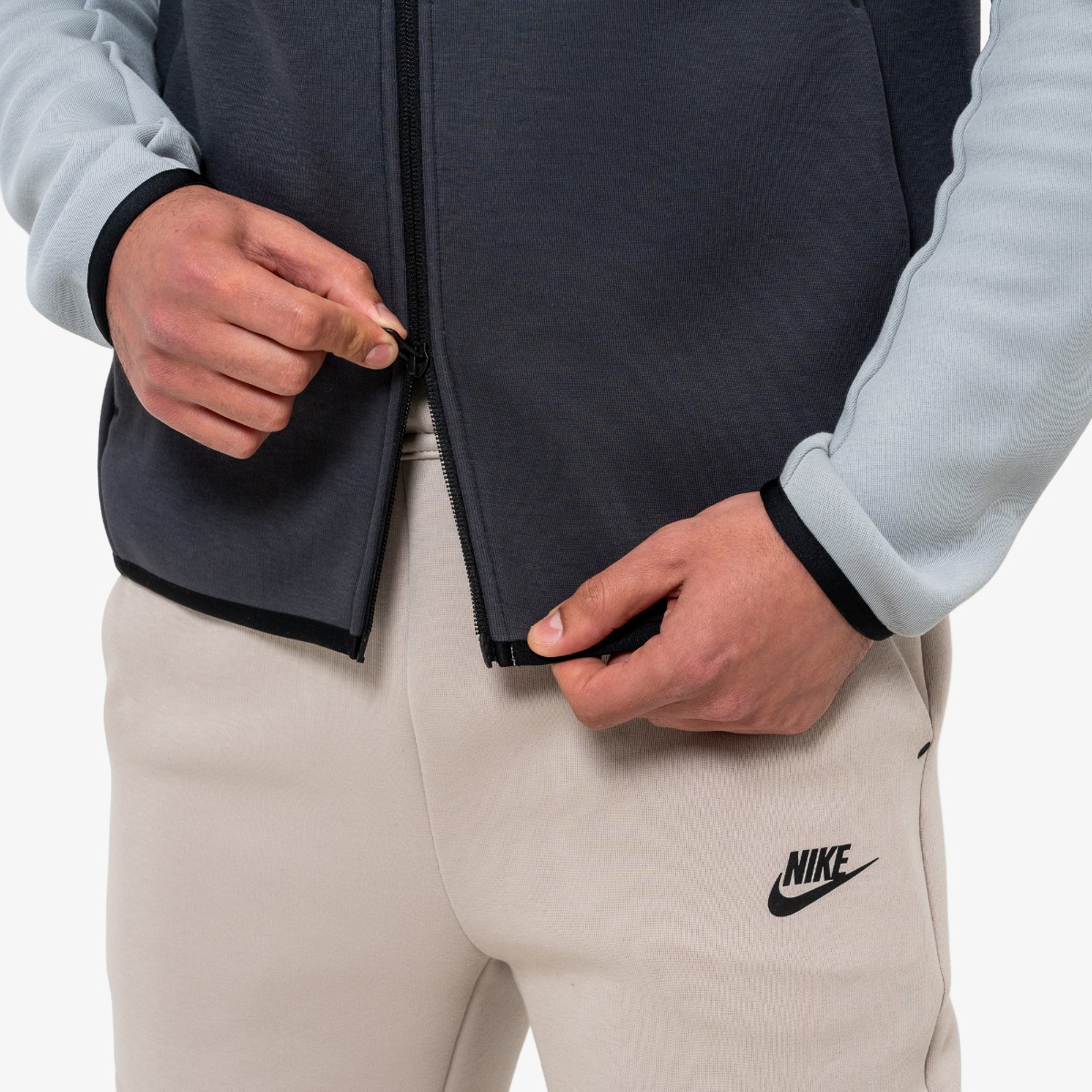 Nike Дуксер Tech