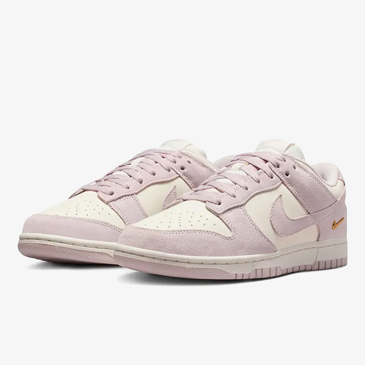 Atlete WMNS NIKE DUNK LOW SE