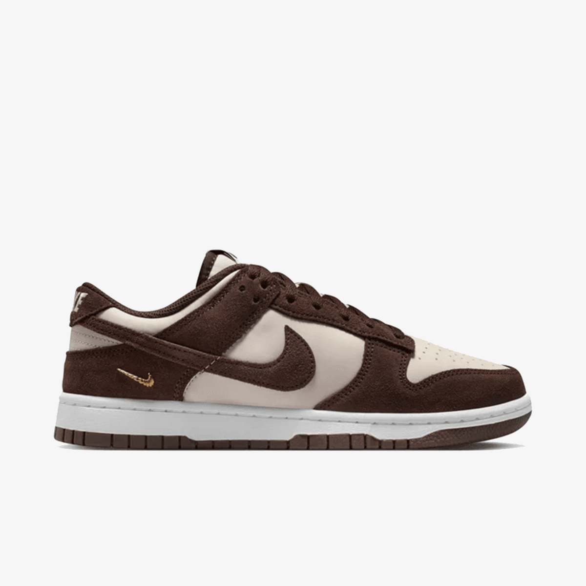 Nike Dunk Low Sneakers