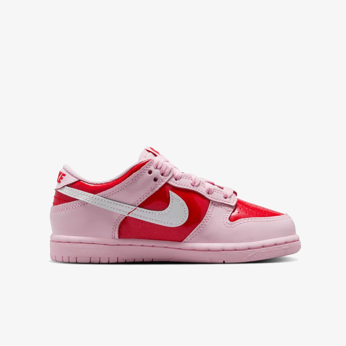 Nike Dunk Low Sneakers