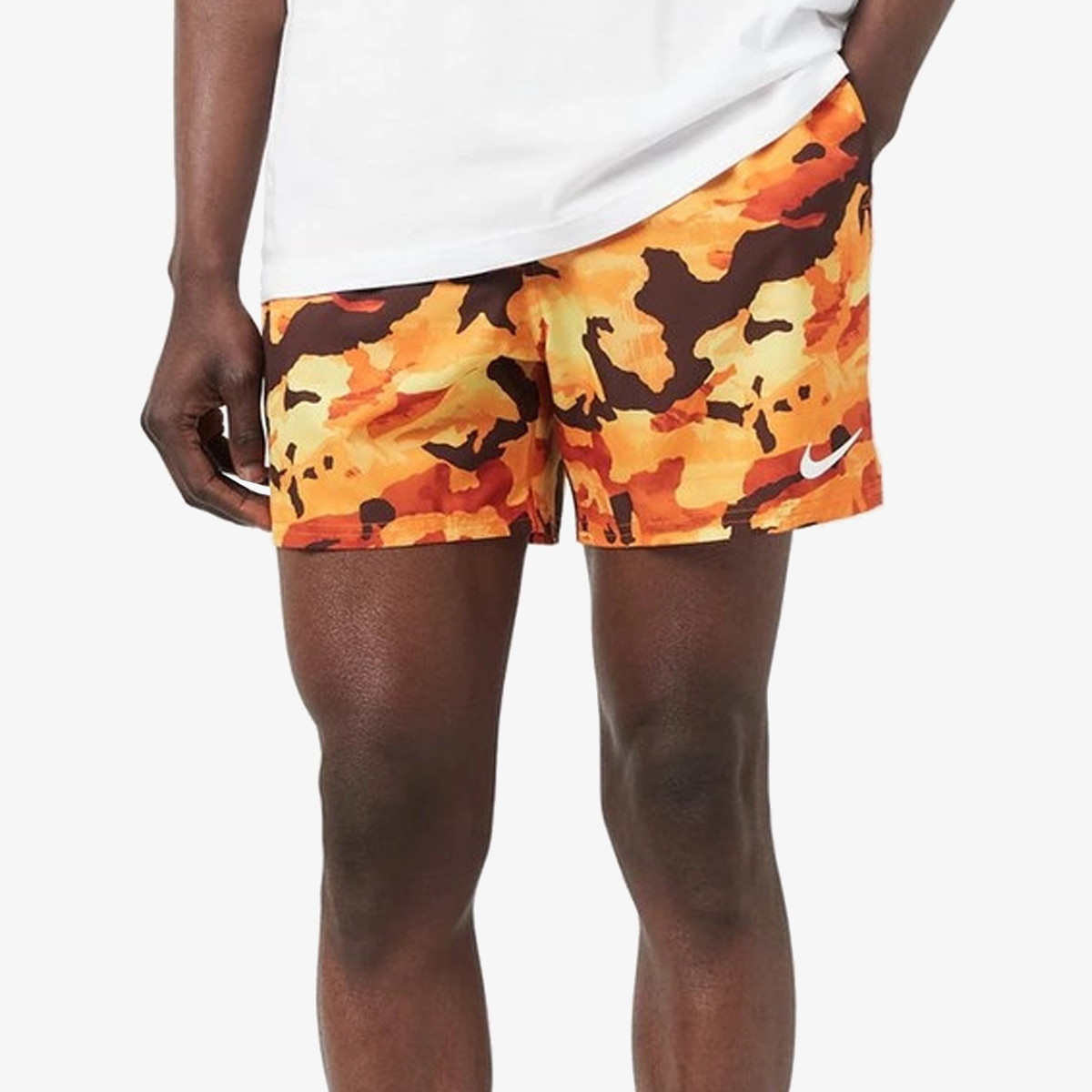 Pantallona të shkurtra Nike Classic Camo