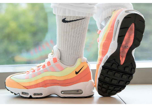 LET’S CONQUER THE WORLD TOGETHER WITH AIR MAX 95!