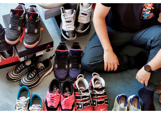 ВОДИЧ ЗА САМОИЗОЛАЦИЈА ЗА SNEAKERHEAD