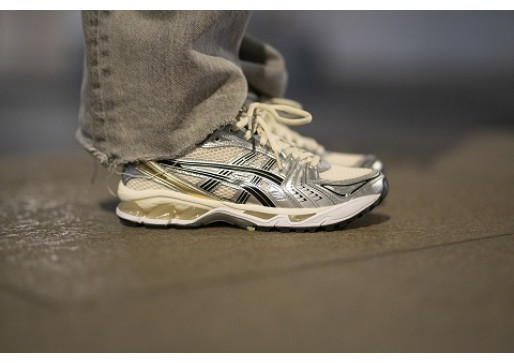 Retro Design with a Modern Twist: Asics Gel-Kayano 14