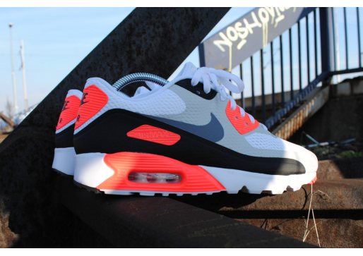 NIKE AIR MAX 90 ULTRA ESSENTIAL INFRARED