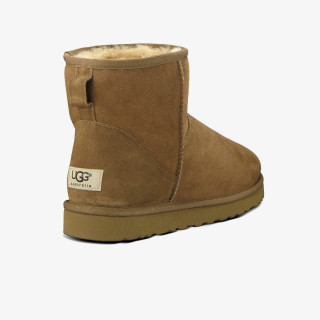 UGG Чизми CLASSIC MINI 