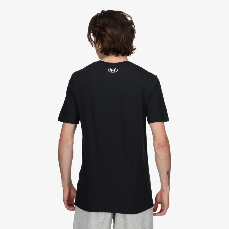 Under Armour Маица CAMO CHEST STRIPE 