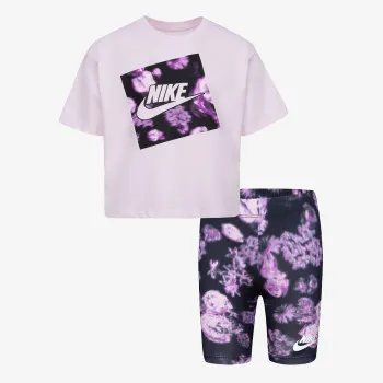 NIKE Шорцеви и маица Boxy Set 