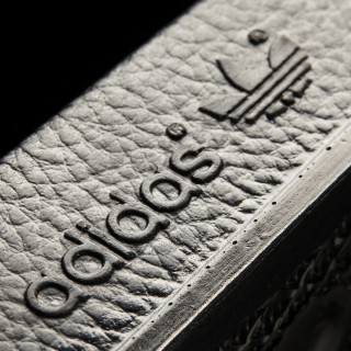 adidas Папучи ADILETTE 