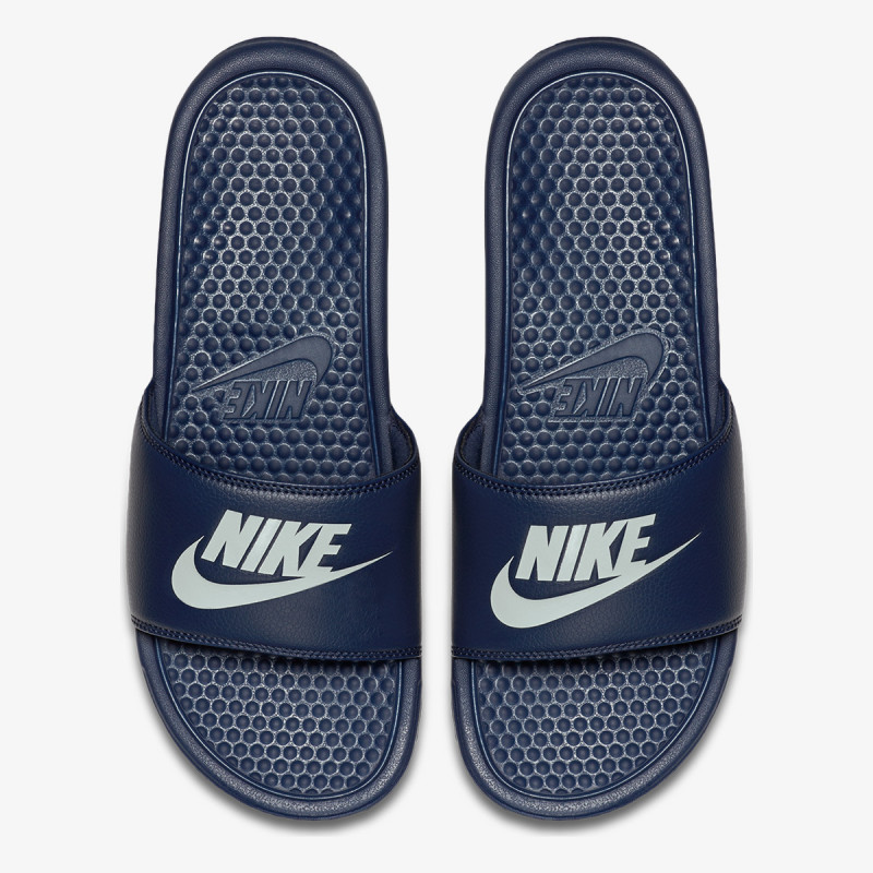 Nike Shapka BENASSI JDI 