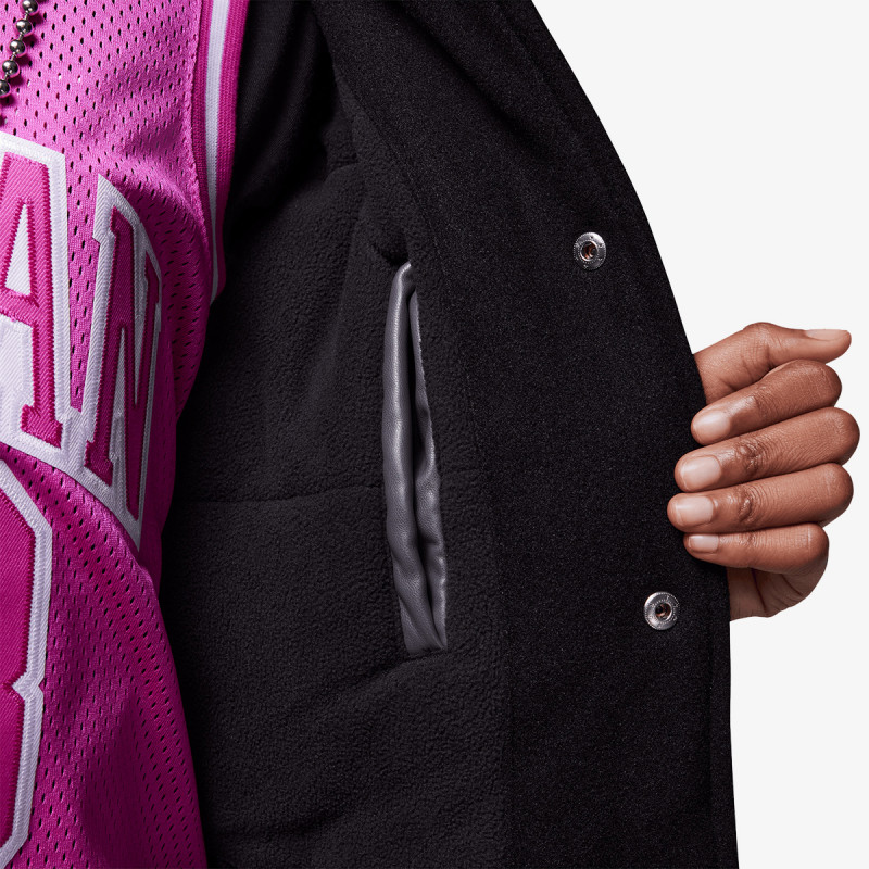 Nike Xhupa JDN JORDAN VARSITY 