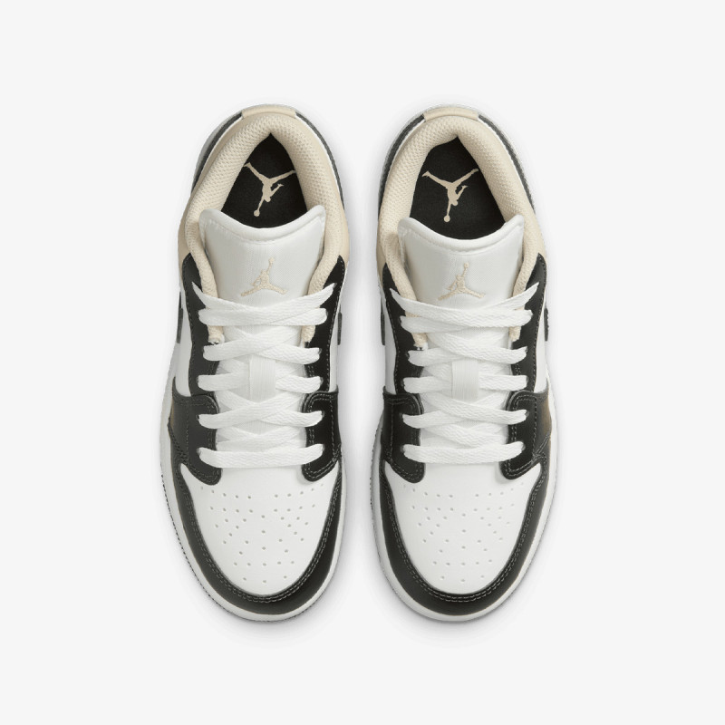Nike Atlete AIR JORDAN 1 LOW BG 