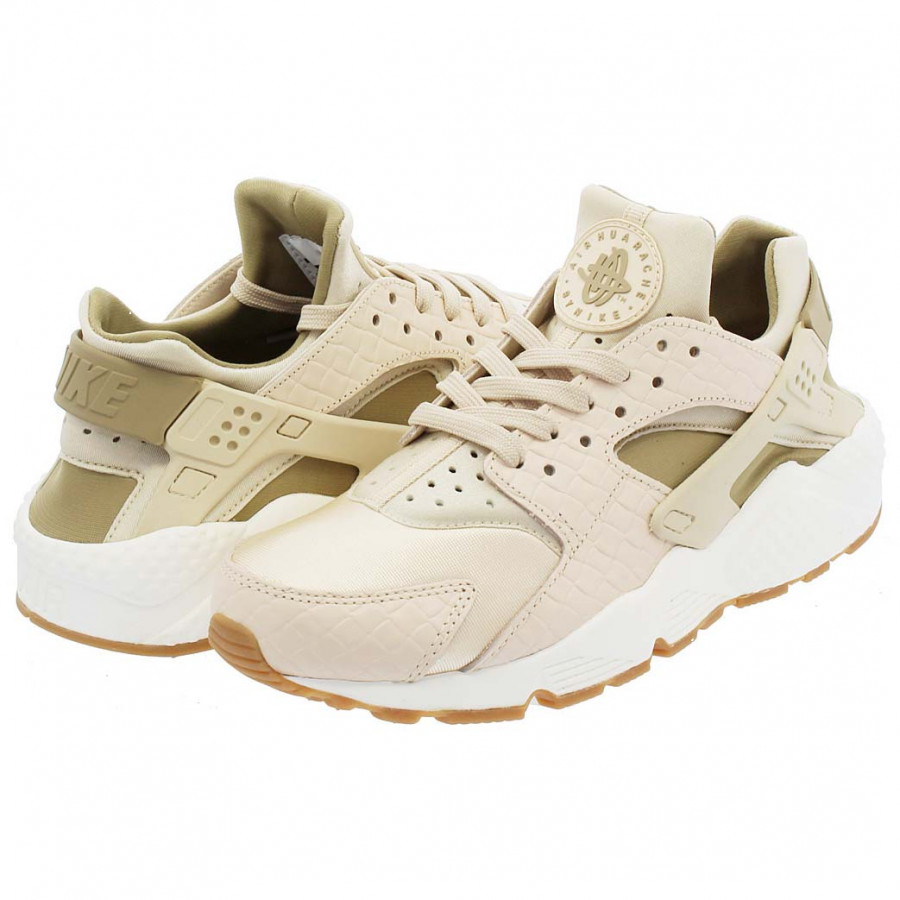 Nike Патики WOMEN'S NIKE AIR HUARACHE RUN PREMIUM SHOE 