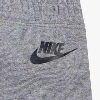 Nike Шорц Thrill 