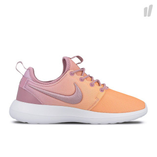 Nike Патики W ROSHE TWO BR 