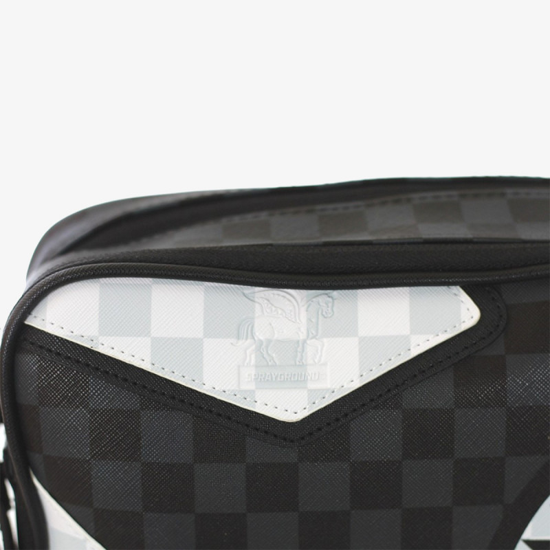 Sprayground Торбица TRIPLE DECKER HEIR TO THE THRONE TOILETR 