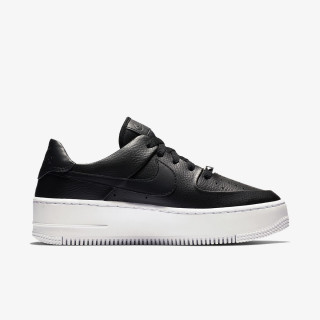 Nike Atlete W AF1 SAGE LOW 