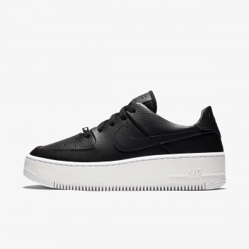 Nike Atlete W AF1 SAGE LOW 