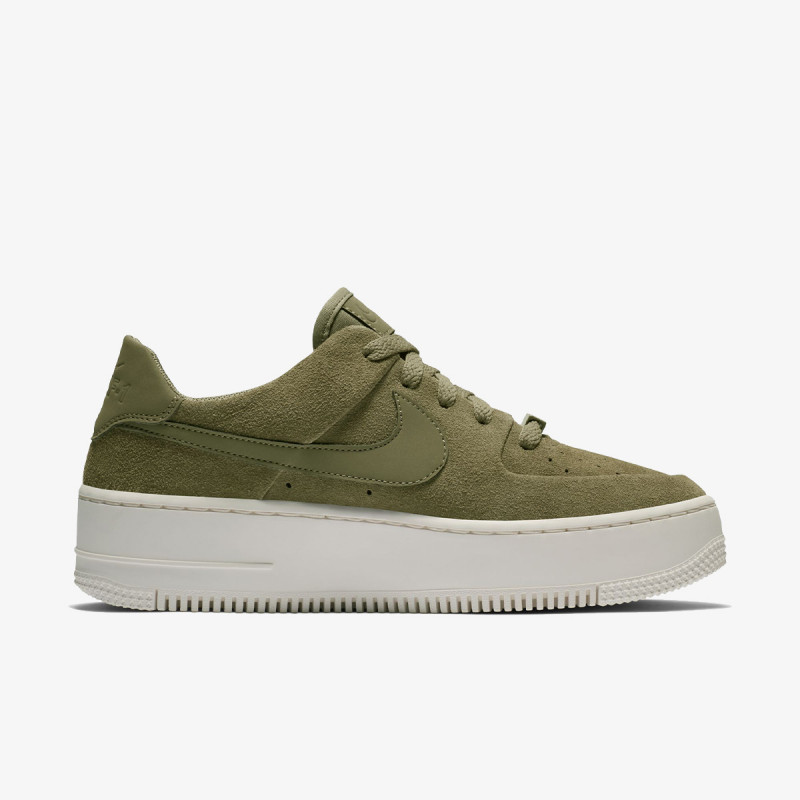 Nike Atlete W AF1 SAGE LOW 