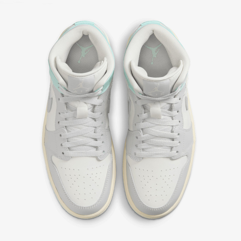 Nike Патики WMNS AIR JORDAN 1 MID 