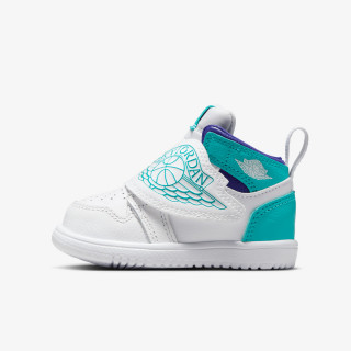Nike Патики SKY JORDAN 1 BT 