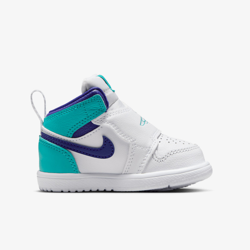 Nike Патики SKY JORDAN 1 BT 