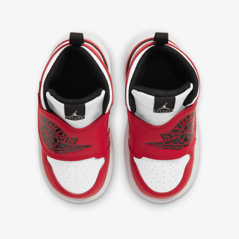 Nike Патики SKY JORDAN 1 BT 