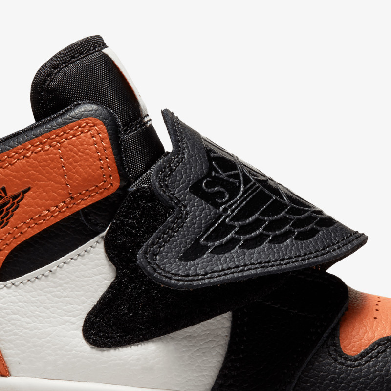 Nike Патики SKY JORDAN 1 BP 