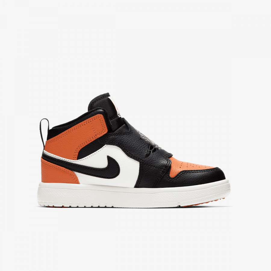 Nike Патики SKY JORDAN 1 BP 