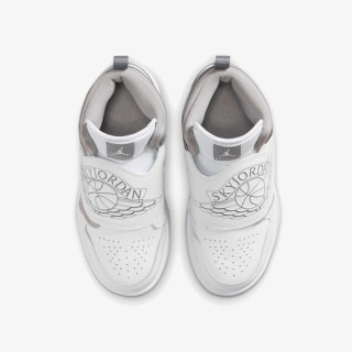 Nike Atlete SKY JORDAN 1 BP 