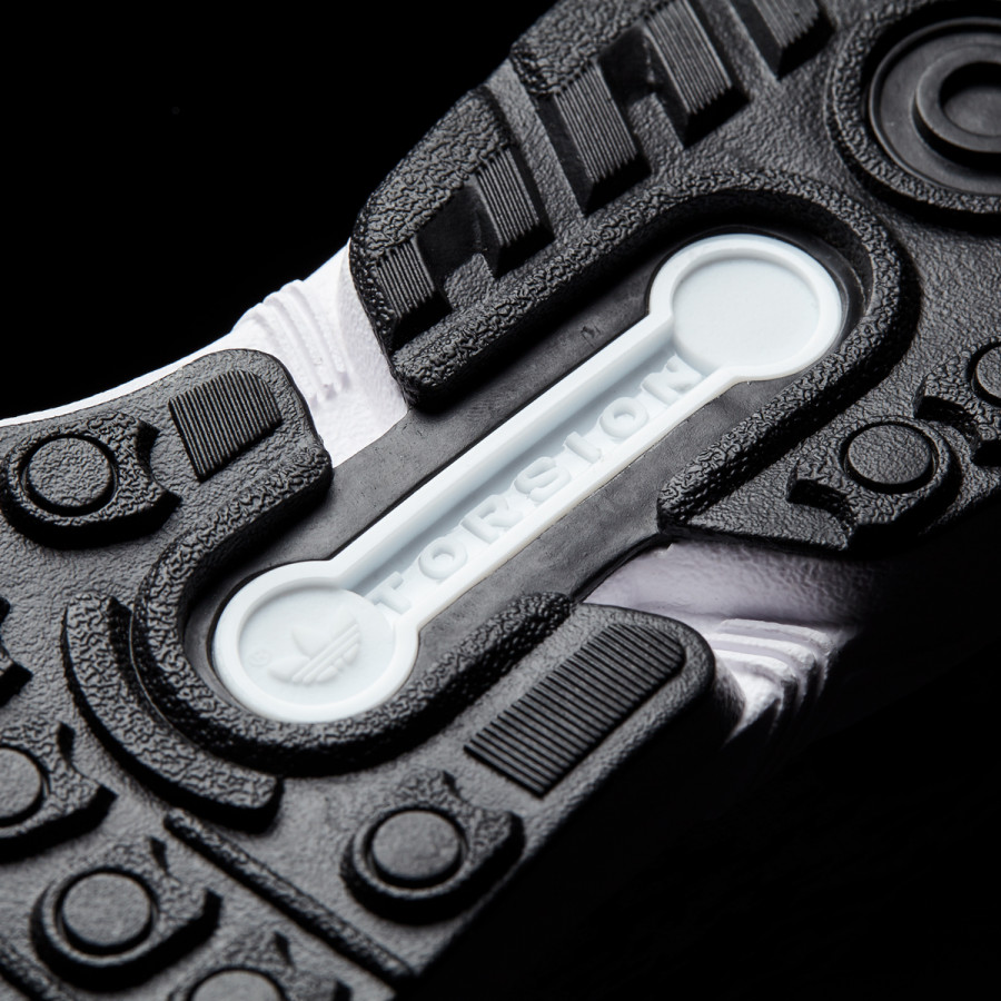 Патики ZX FLUX J 