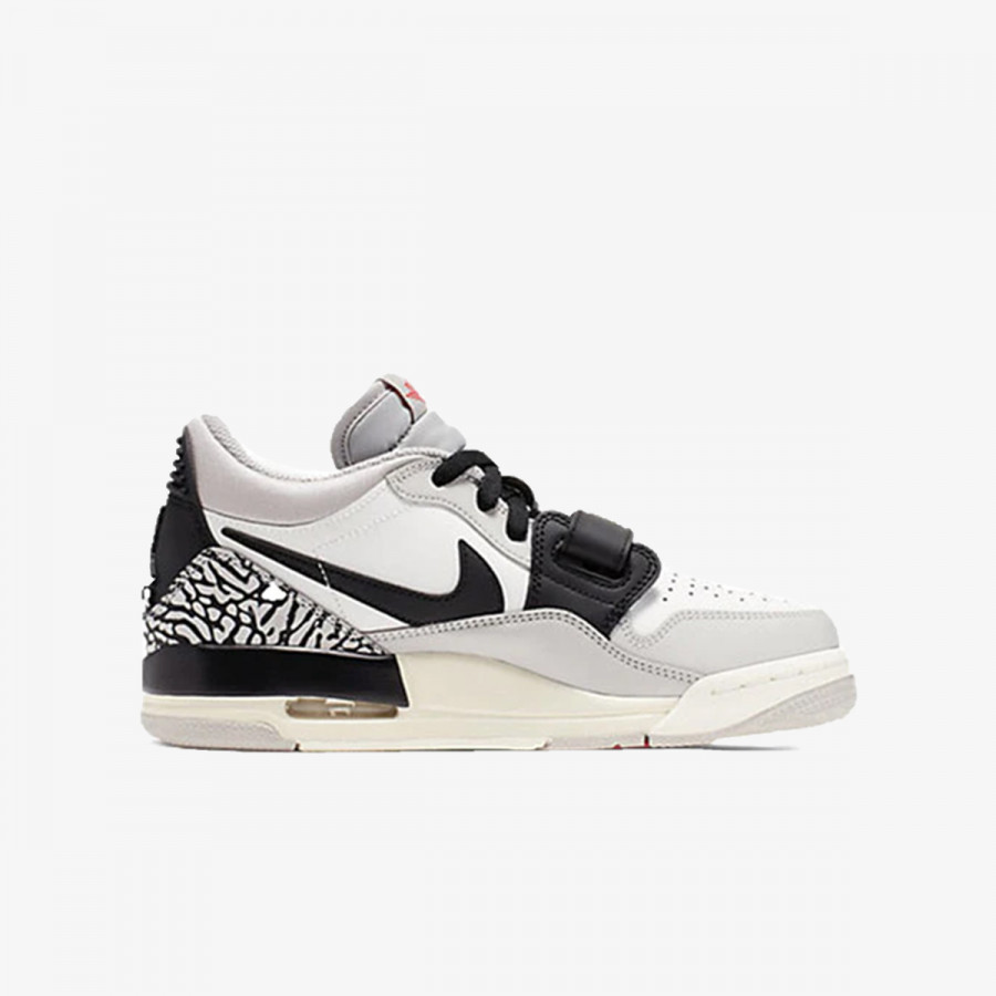 Nike Патики AIR JORDAN LEGACY 312 LOW BG 