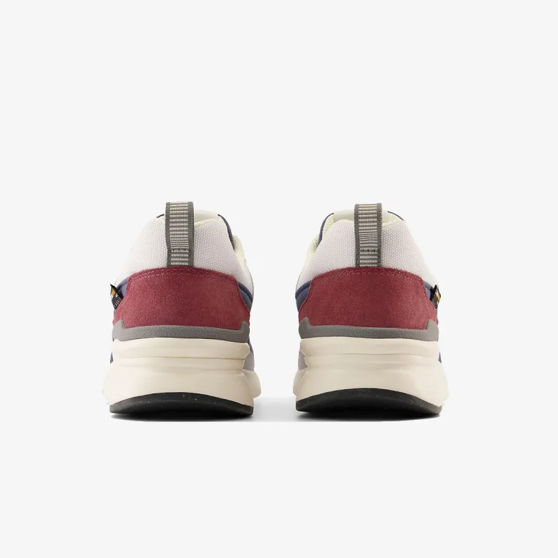 NEW BALANCE Патики 997H 