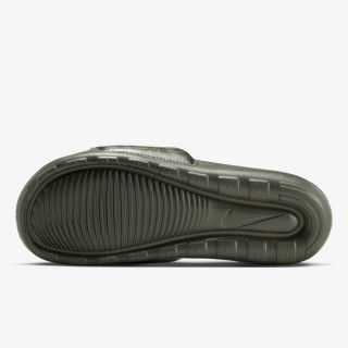 Nike Shapka NIKE VICTORI ONE SLIDE PRINT 