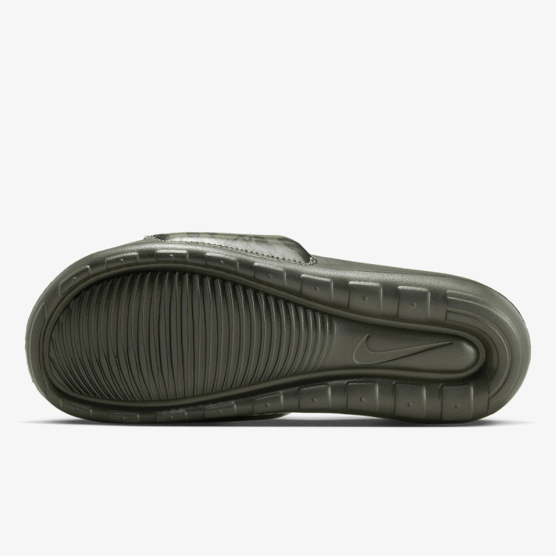 Nike Shapka NIKE VICTORI ONE SLIDE PRINT 