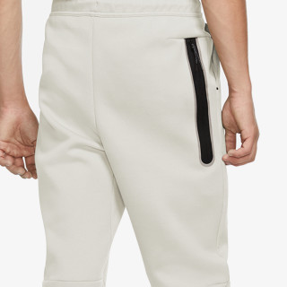 NIKE Долен дел тренерки Sportswear Tech 