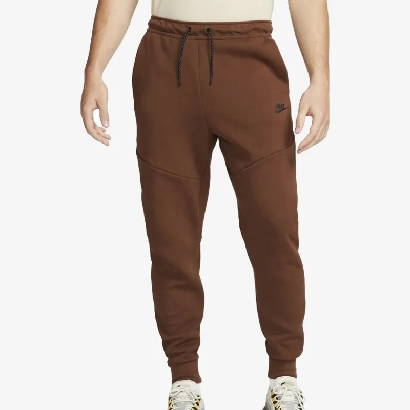 NIKE Долен дел тренерки Sportswear Tech 