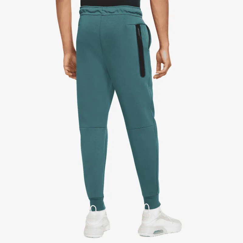 NIKE Долен дел тренерки Sportswear Tech 