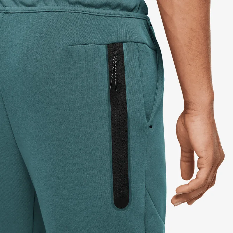 NIKE Долен дел тренерки Sportswear Tech 
