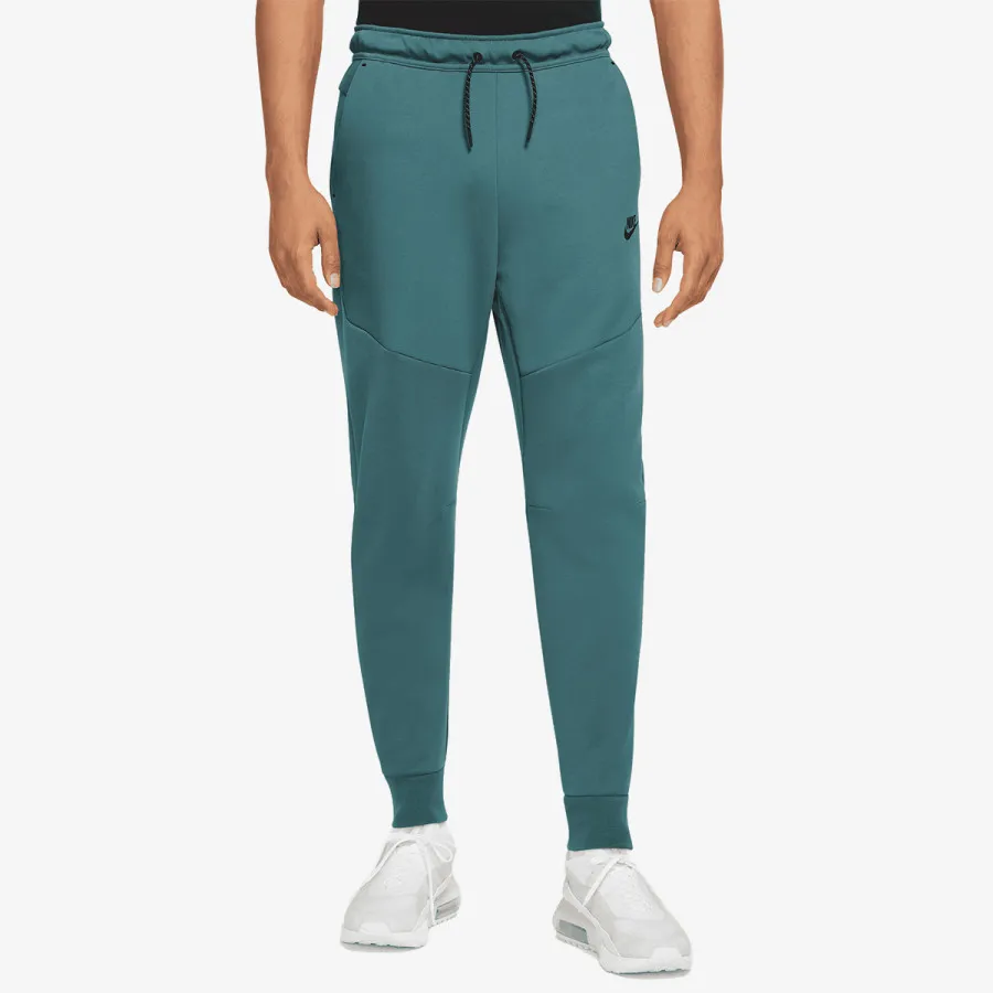 NIKE Долен дел тренерки Sportswear Tech 