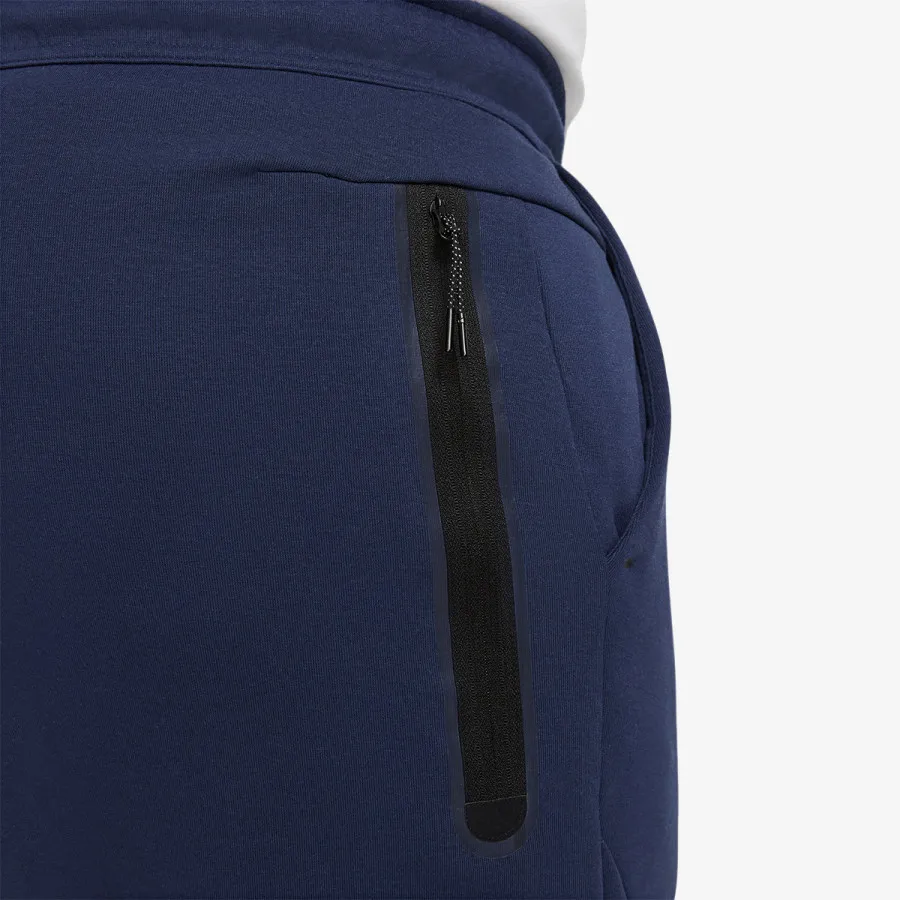 NIKE Долен дел тренерки Sportswear Tech 