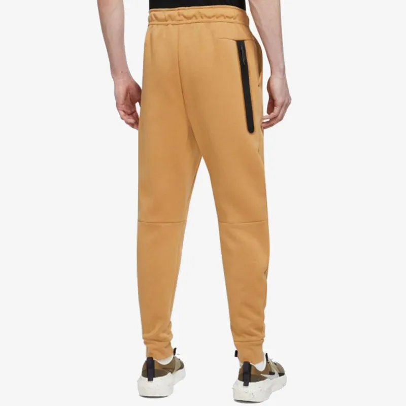 NIKE Долен дел тренерки Sportswear Tech 