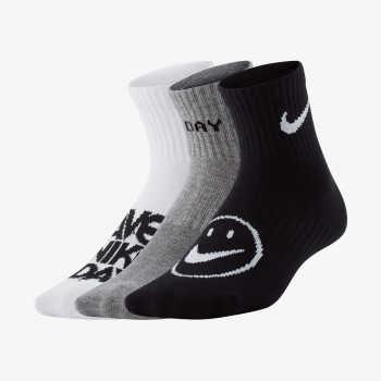 Nike Чорапи Y NK EVRYDY LTWT ANKL 3PR NKDAY 
